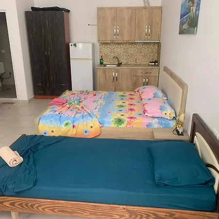 Cozy Affordable Studio Unit *